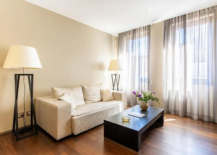 Nj & San Pietro All'orto 6 * Milán