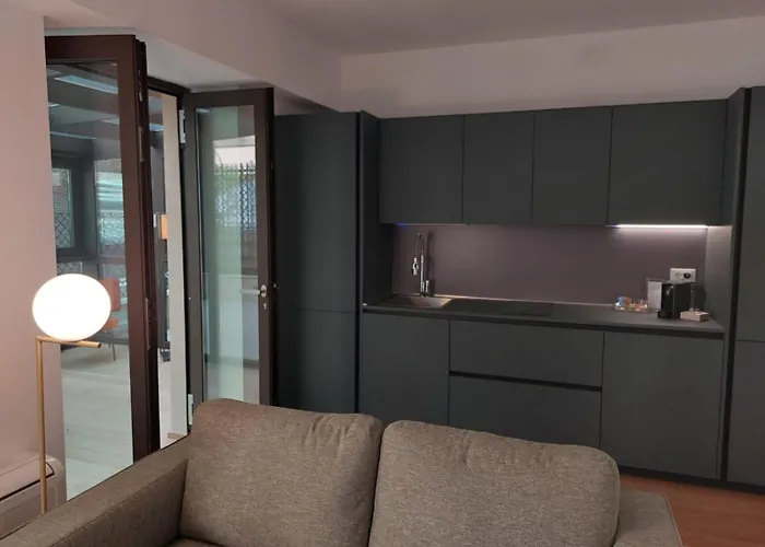 Apartamento Nj & San Pietro All'orto 6 *