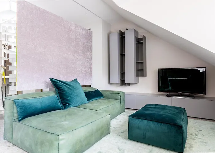 Apartamento Nj & San Pietro All'orto 6 *