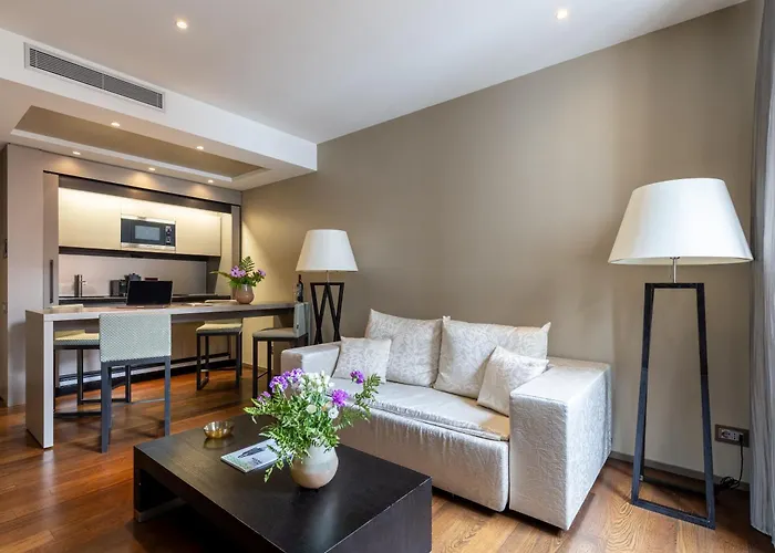 Apartamento Nj & San Pietro All'orto 6 *