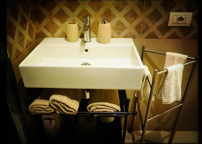 Smile House. Intero Trilocale 15 Min. Dal Centro Apartment Milan