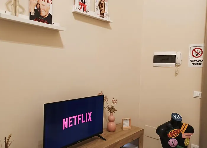 Yr Bocconi- Modern Loft, 3 Min Walk To Duomo Tram بيت للعطل *