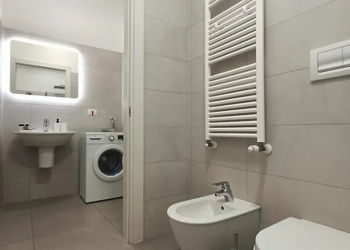 Yr - Navigli Apartmán *