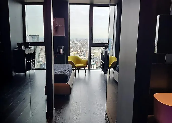 Konukevi Skyline Solaria 3*