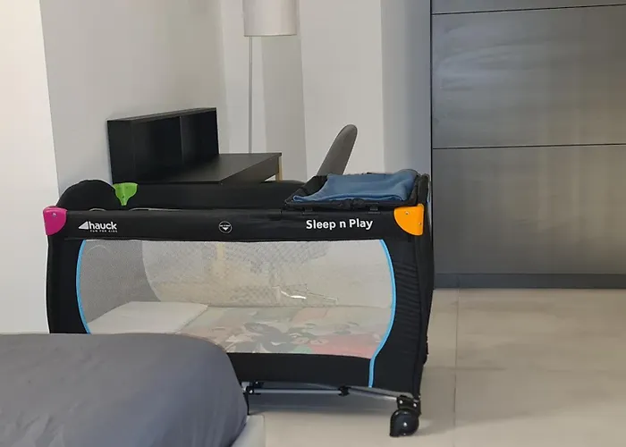 Space Loft - Close To M5 Subway - Free Parking - Sky & Netflix Tv Milano
