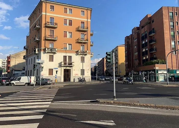 Ospitali - Dimora Tina, Ampio Trilocale In Zona Lambrate Comodo X4 *