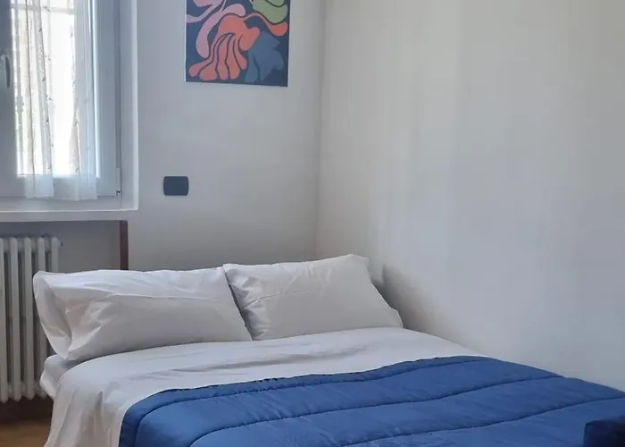 Apartment Metro *