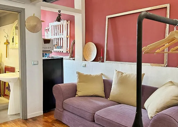 Flat In - Navigli *