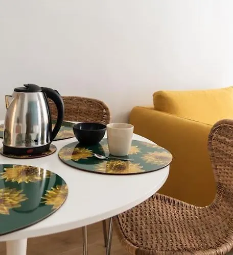 Youhosty - Ticinese 1 Appartement