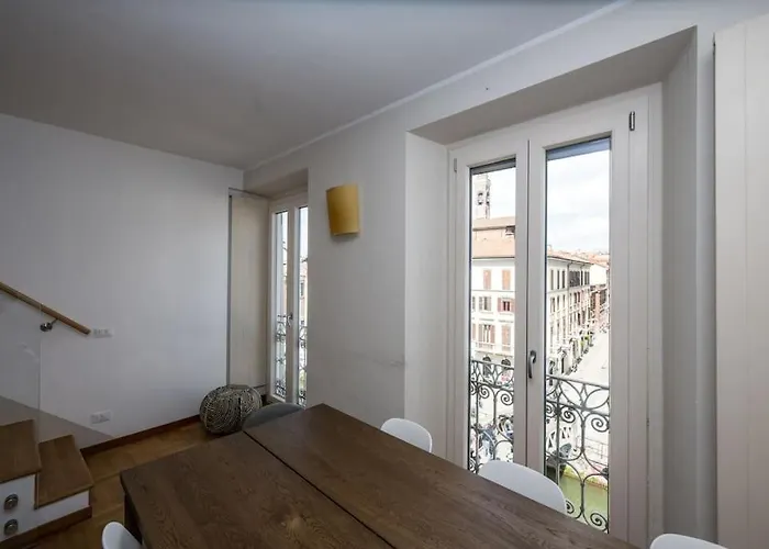 Wonderfull Two Floors Navigli Apartment *