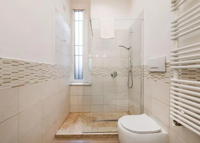 Centrale's Nest - Elegant Close To Station * Milán