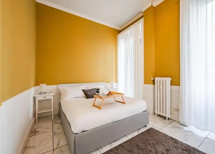 Centrale's Nest - Elegant Close To Station Apartmán