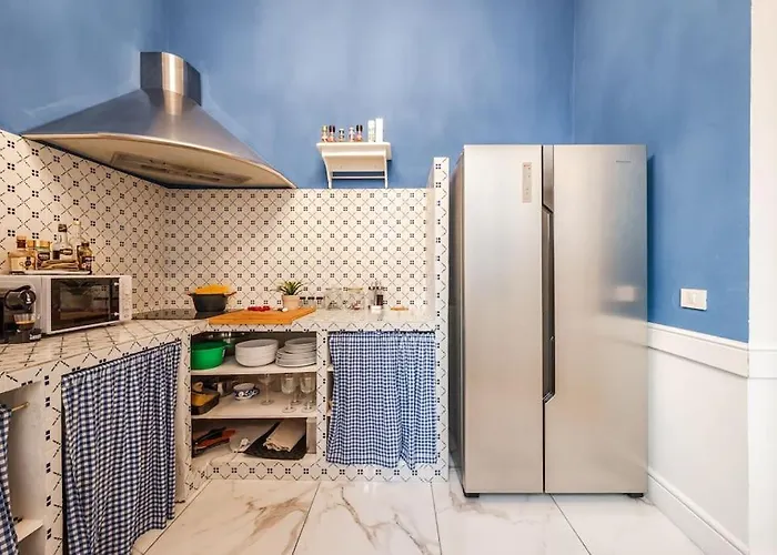 Apartment Centrale's Nest - Elegant Close To Station