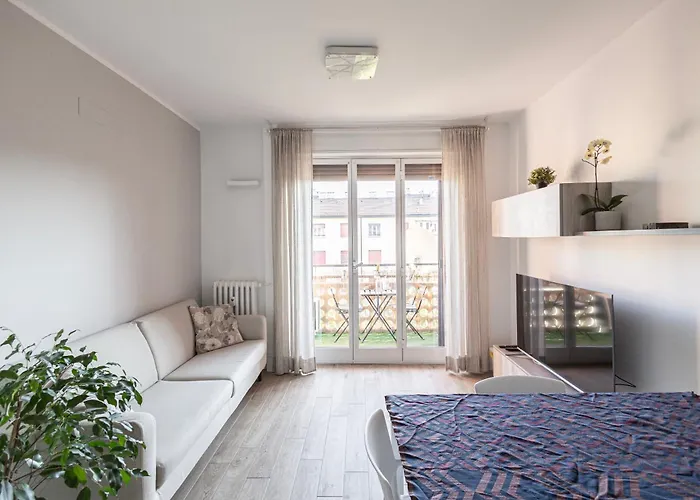 Splendido Trilocale In Bovisa Apartamento Milão