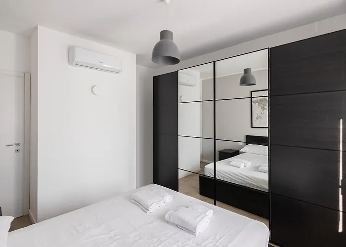 Splendido Trilocale In Bovisa Apartamento