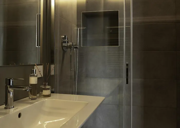 Monviso Design Loft R&r *