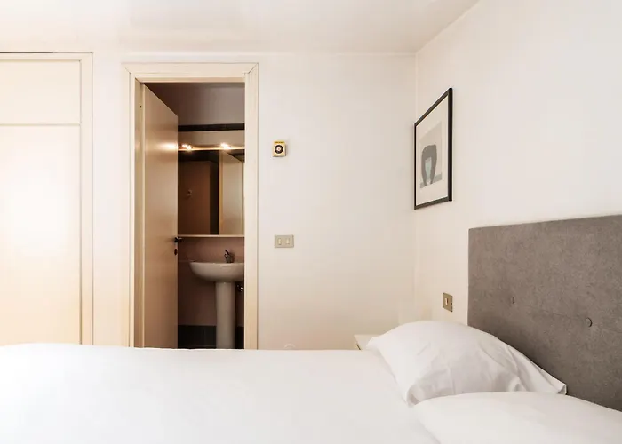 Daire Elegante Bilocale Con Postazione Lavoro San Babila