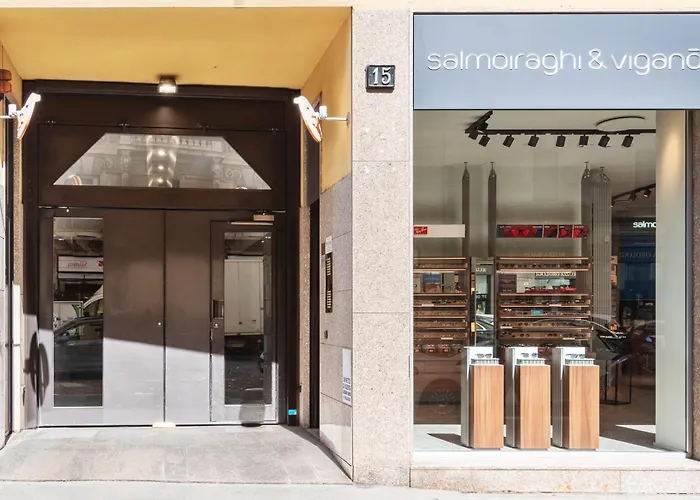 Daire Elegante Bilocale Con Postazione Lavoro San Babila *