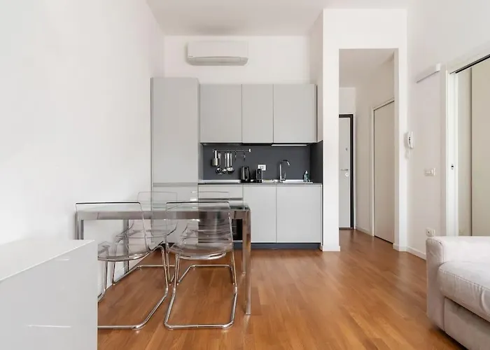 Da Mauro Sui Navigli Bilocale Vista Darsena * Milán