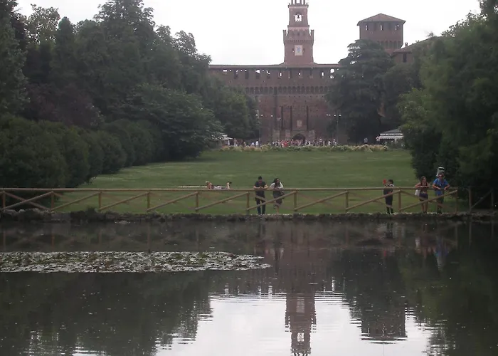 Luminous Stylish Quiet 150m2, Tre Torri * ميلان