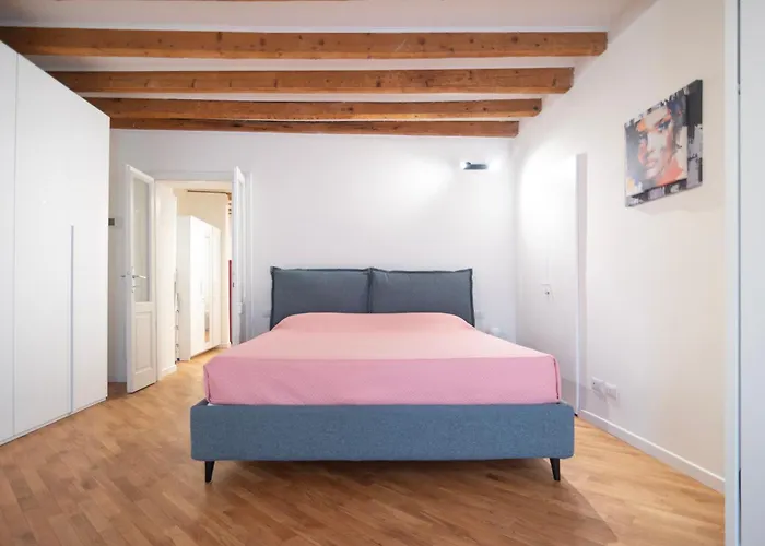 Milano Suite Home Apartmán *