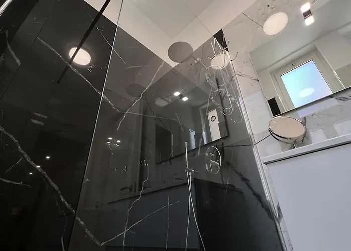 Urban House - Modern Flat Navigli Center Apartmán