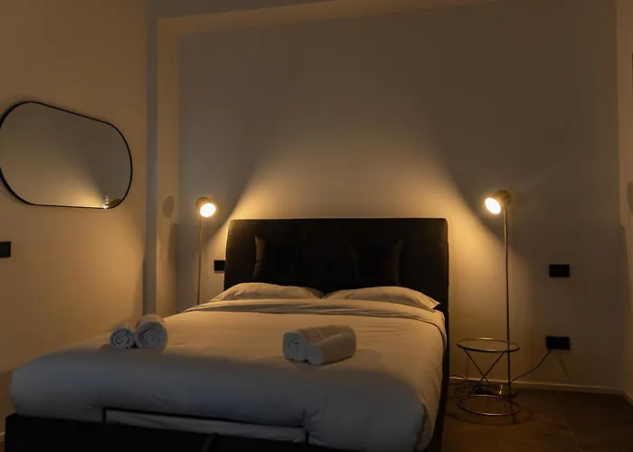 Youhosty - Bergamo 8 * Milão