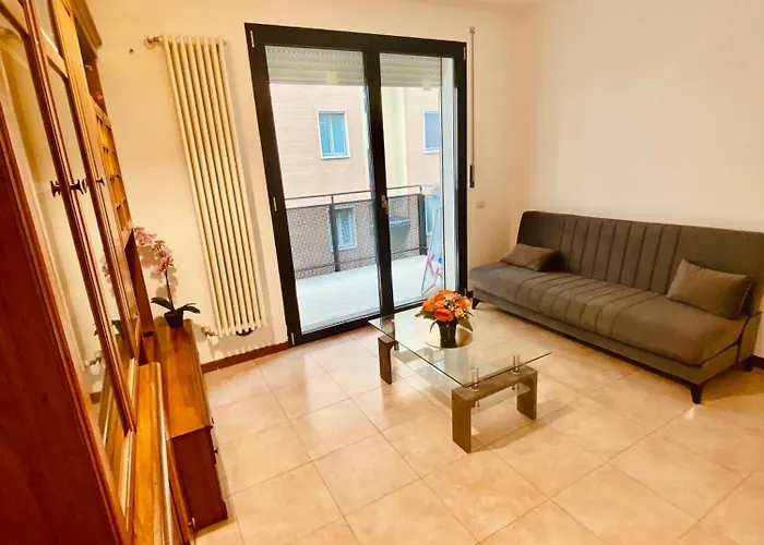 A San Siro - Garage Privato Incluso Milán