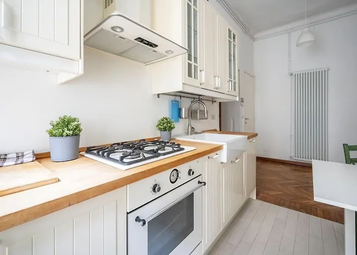 In Porta Venezia Duomo * ميلان