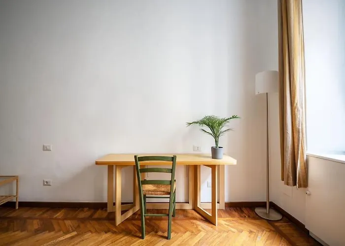 In Porta Venezia Duomo * ميلان