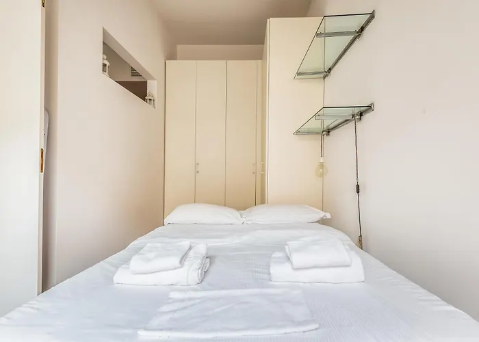 Brand New Centrale Via Soperga- 2pax- Wifi Apartmán