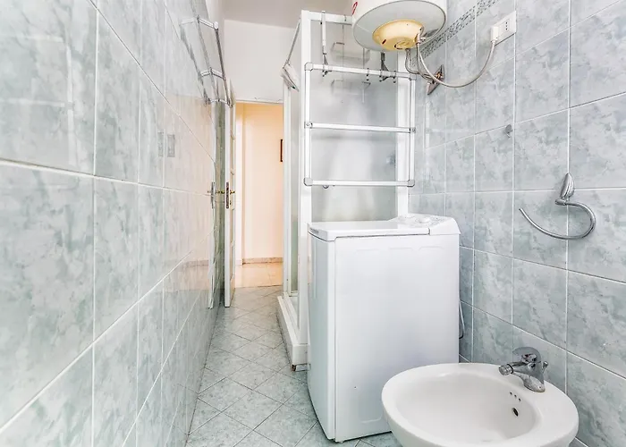 Comfortable One Bedroom 3 Pax Wifi ミラノ