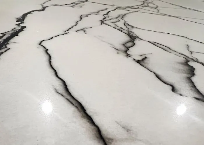 New And Elegant On The Navigli Netflix E *