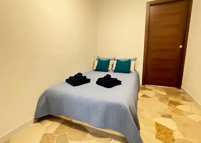 New And Elegant On The Navigli Netflix E *