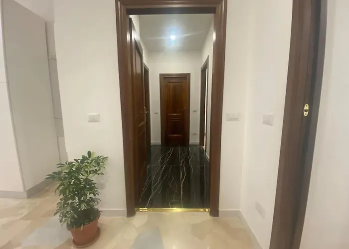 New And Elegant On The Navigli Netflix E