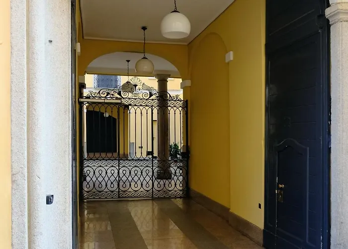 Comecasa Design Montenapoleone - Spiga