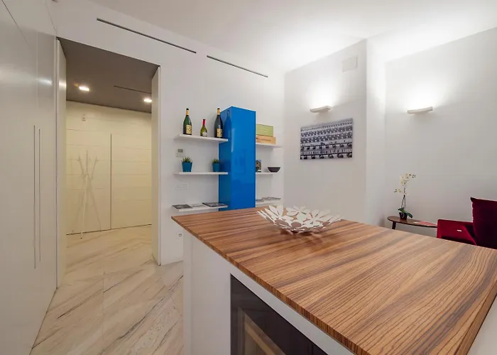 Youhosty - Duomo 밀라노