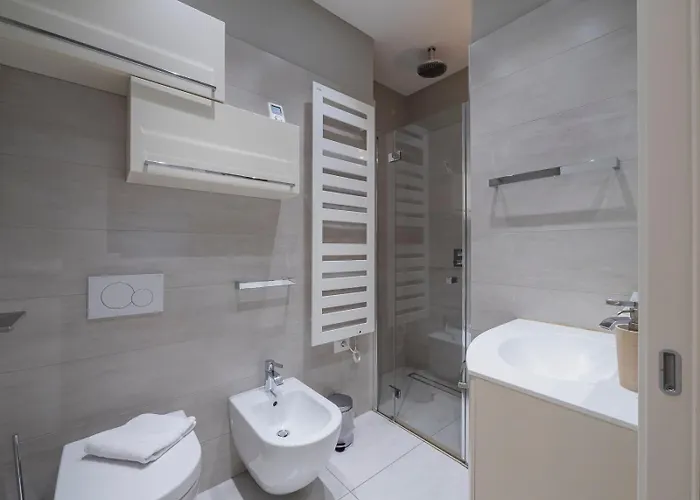 Youhosty - Duomo 아파트 *