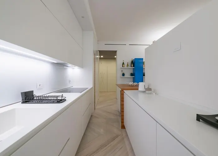 Youhosty - Duomo 아파트 *