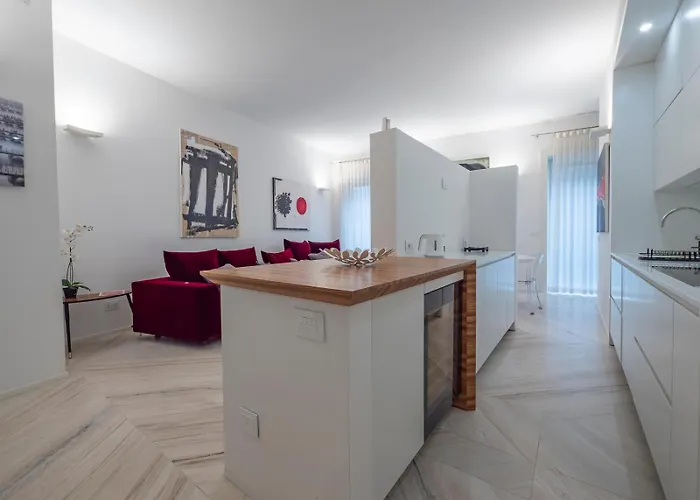 아파트 Youhosty - Duomo