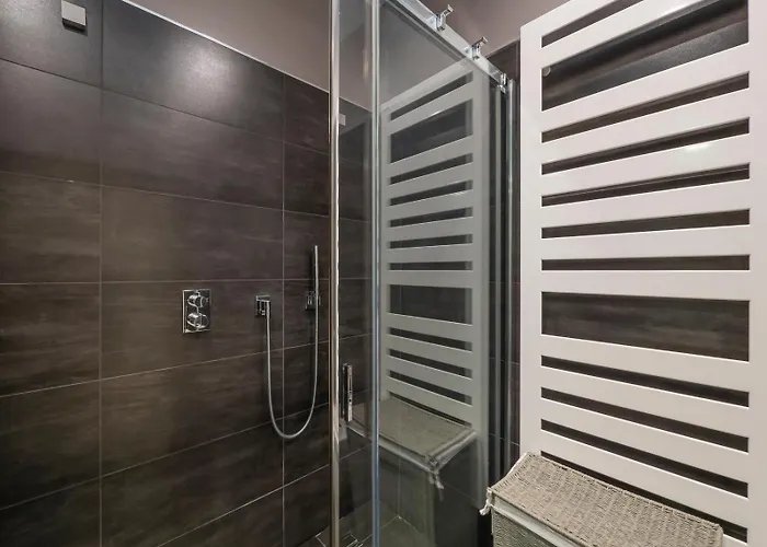 Youhosty - Duomo 아파트