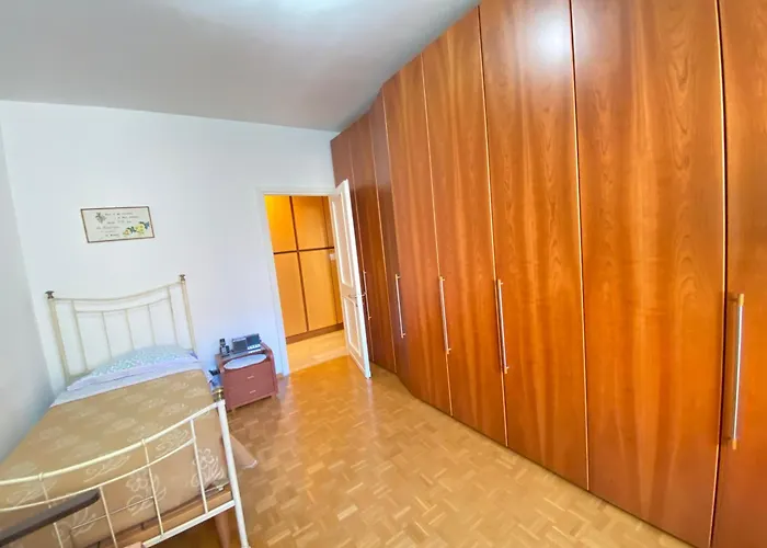 Lägenhet Beada Home, A Pochi Passi Dal Centro Storico E Navigli, Con Fermata Metropolitana Sotto Casa