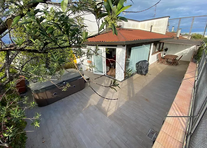 Rooftop Terrace - Elegante Attico Con Idromassaggio * 米兰