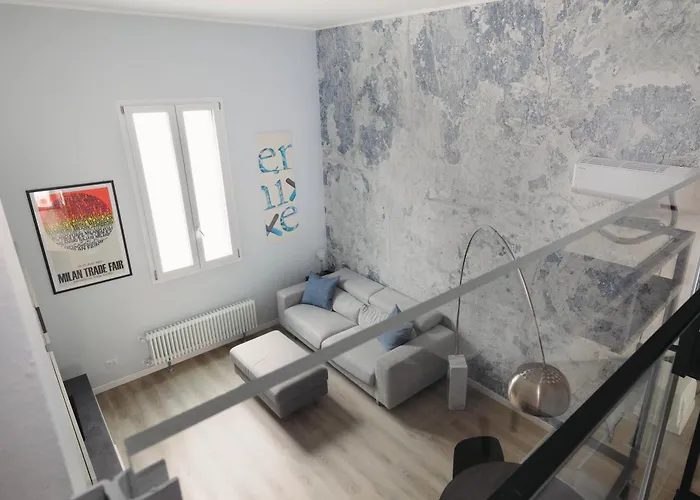 Luce E Stile A San Siro Loft Accogliente E Moderno דירה מילאנו