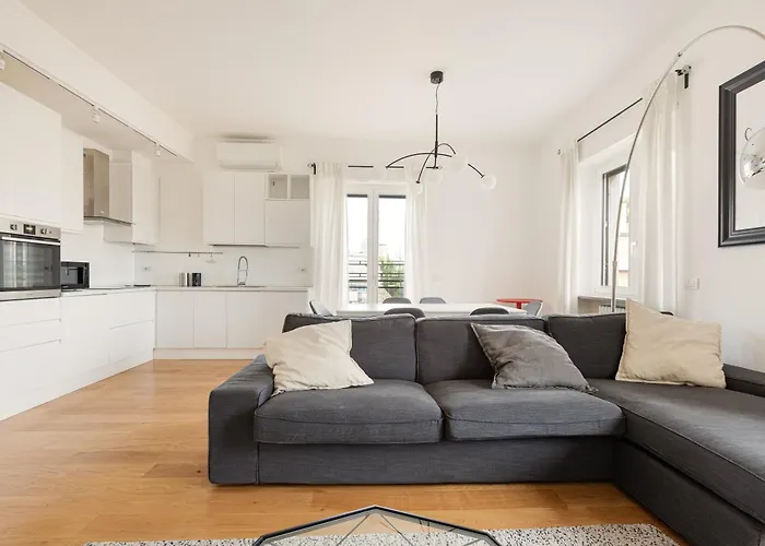 Guesthost - Bright * 米兰