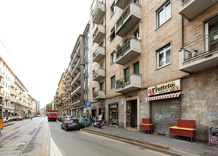 Guesthost - Bright *