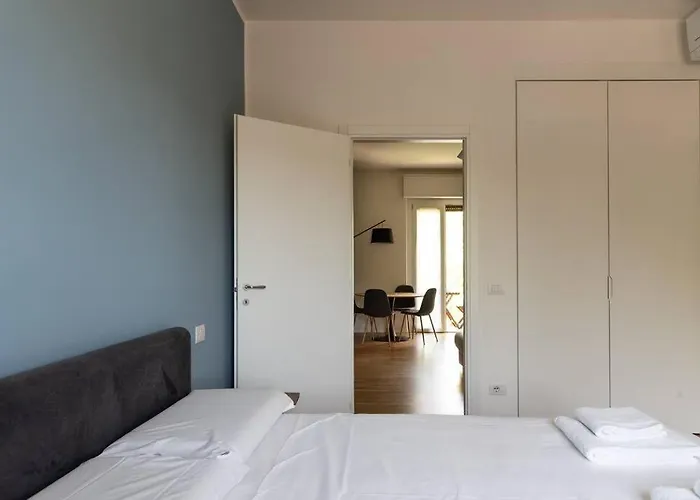 Youhosty - Marostica19 * מילאנו