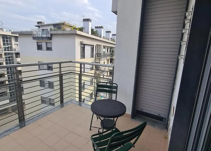Milano Santa Giulia Business Apartment דירה *