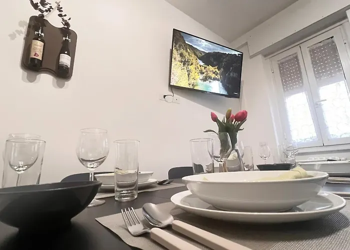 아파트 New And Elegant On The Navigli Netflix E 밀라노