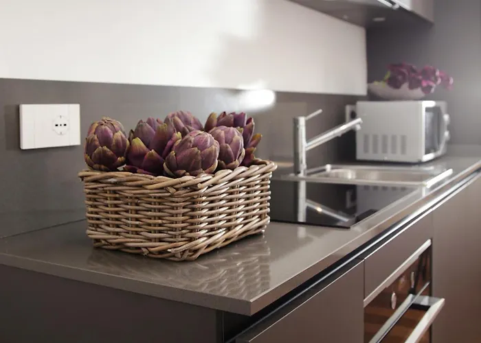 Secret Courts Centre-outdoor Space *